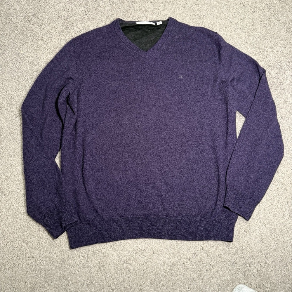 Calvin Klein Italian Merino 100% Merino Wool Sweater Men's S V-Neck Dark Purple
